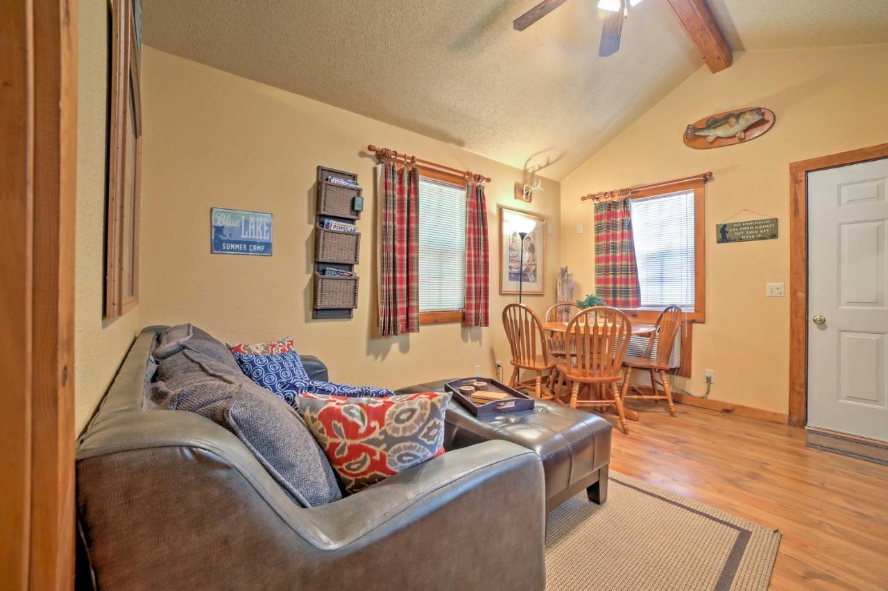 Branson Cabin With Deck Near Table Rock Lake! ภายนอก รูปภาพ
