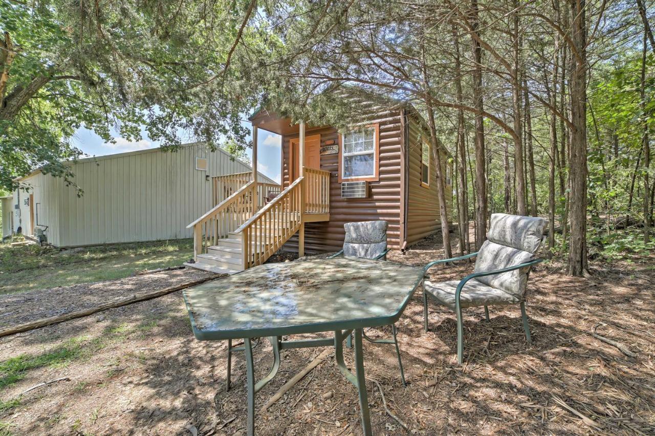 Branson Cabin With Deck Near Table Rock Lake! ภายนอก รูปภาพ